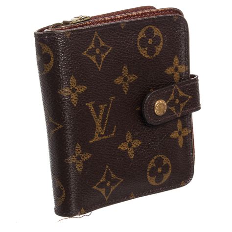 lv big wallet